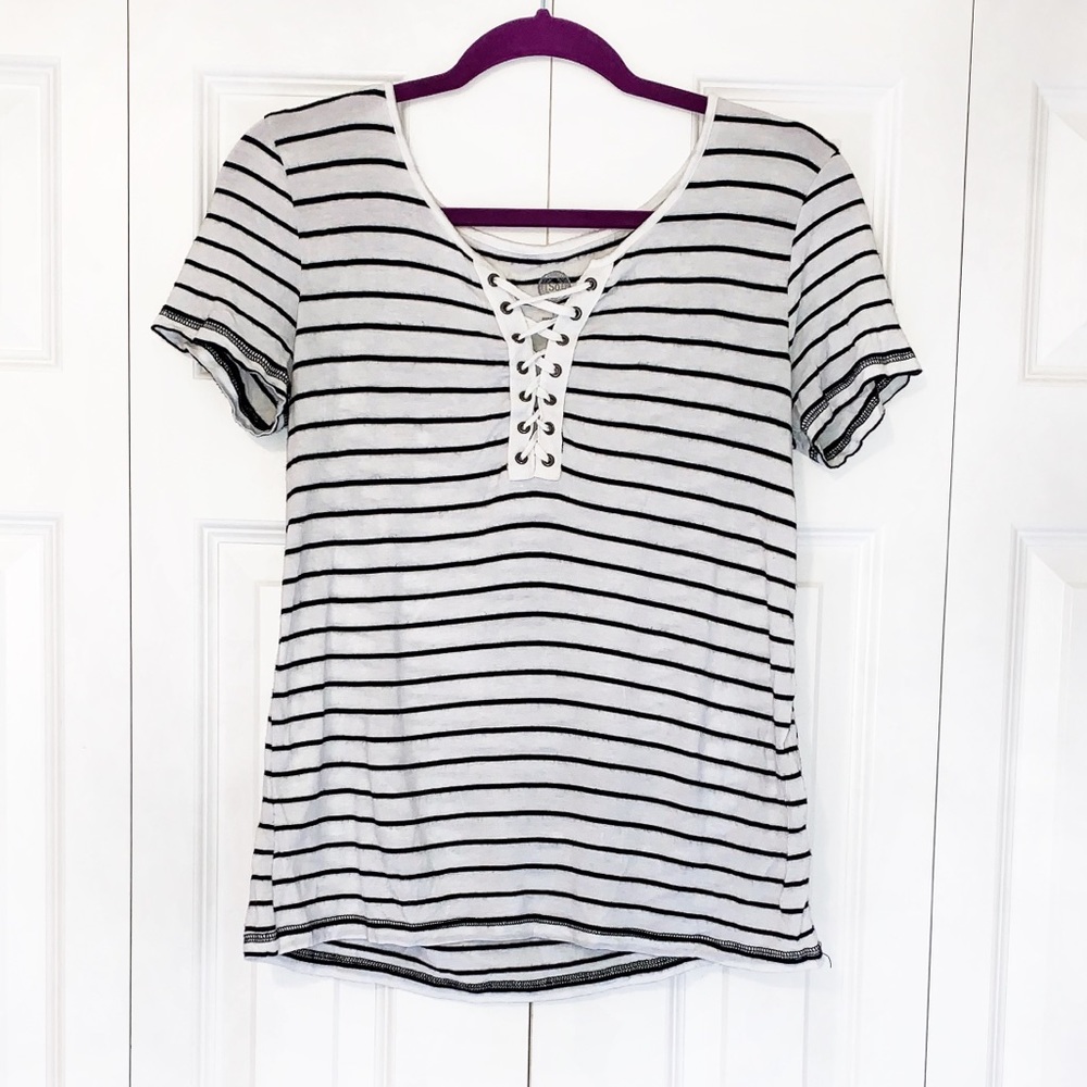 B&W Striped Tshirt